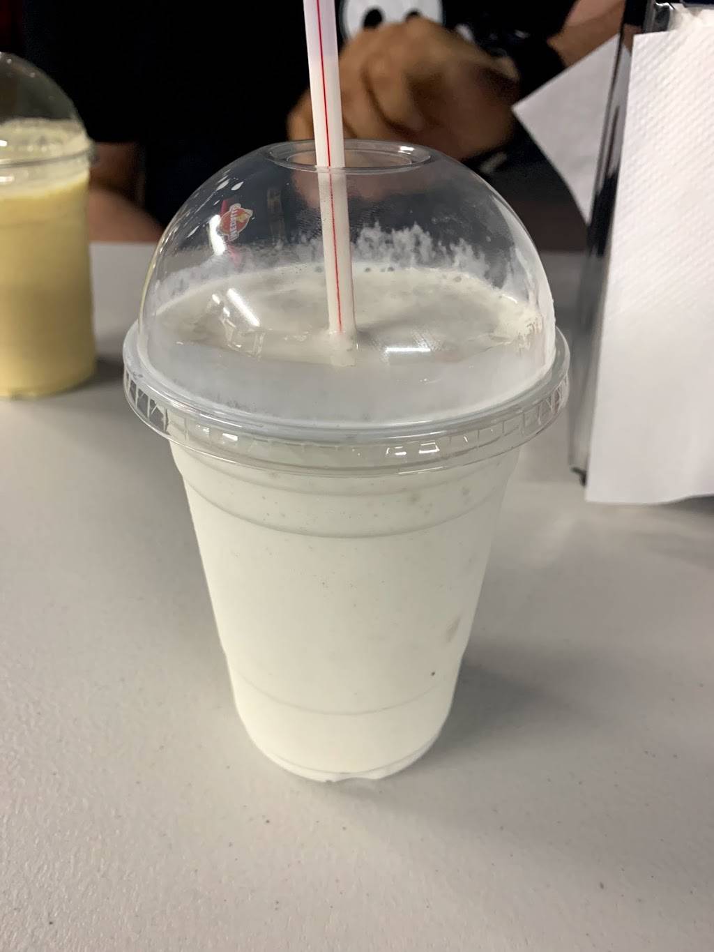 Medallo Perros y Hamburguesas | restaurant | 2116 Fry Rd, Houston, TX 77084, USA | 8328976884 OR +1 832-897-6884