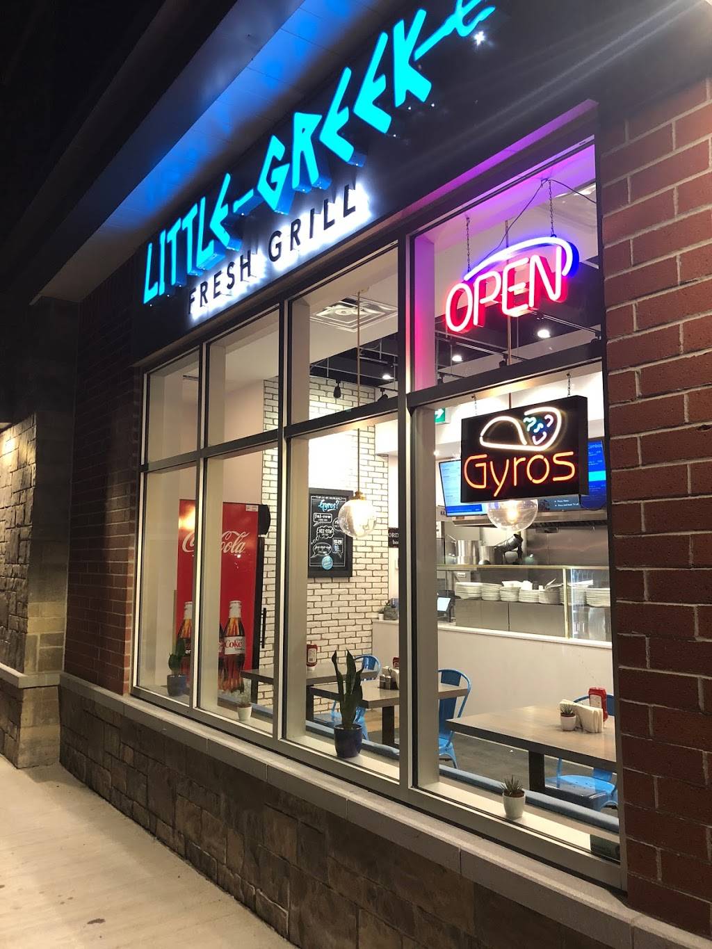 LITTLE GYROS GREEK GRILL (BRESLAU) | restaurant | 10 Townsend Dr, Breslau, ON N0B 1M0, Canada | 5196484976 OR +1 519-648-4976