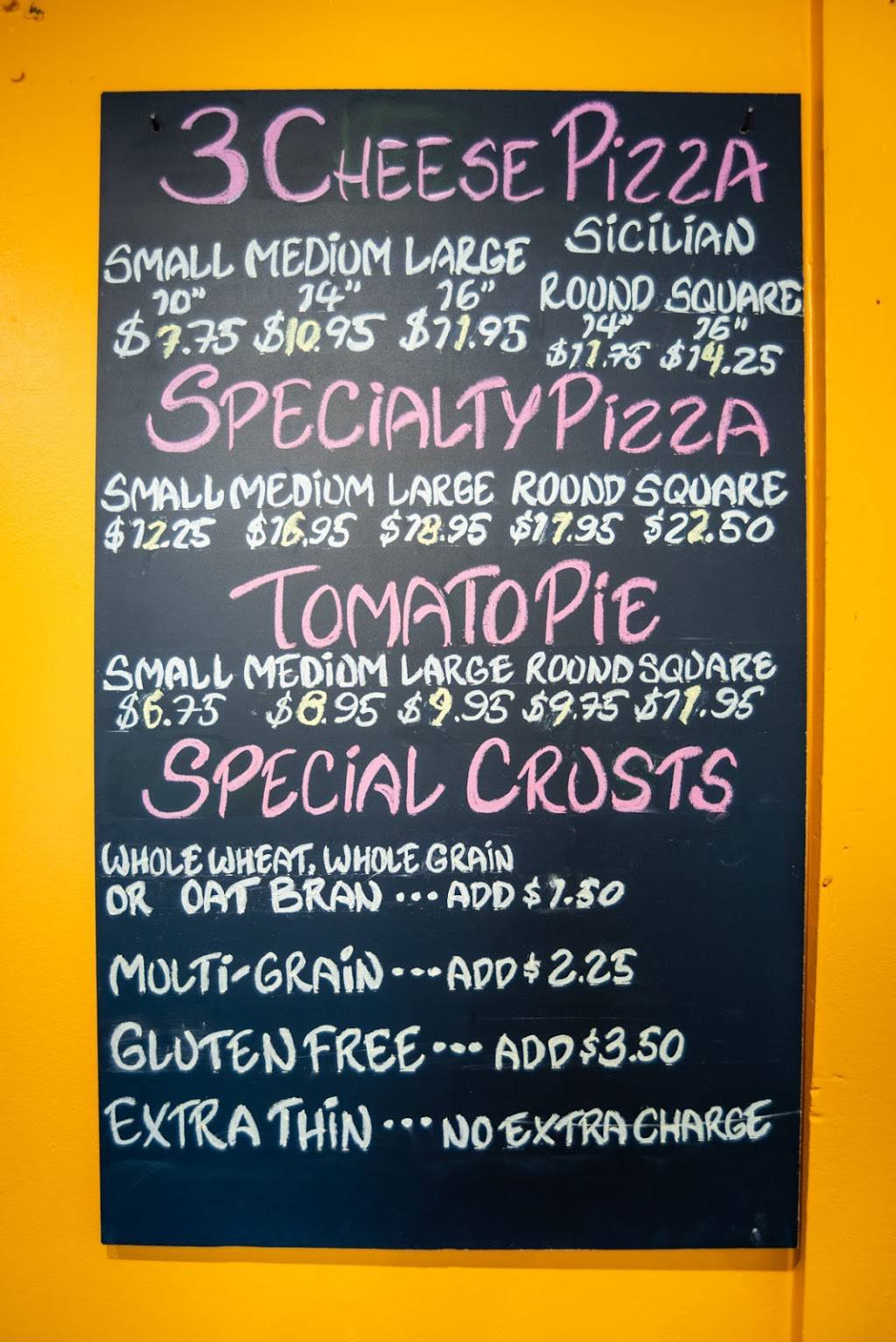 A Casa Pizza | restaurant | 4007 West Chester Pike, Newtown Square, PA 19073, USA | 6103564099 OR +1 610-356-4099