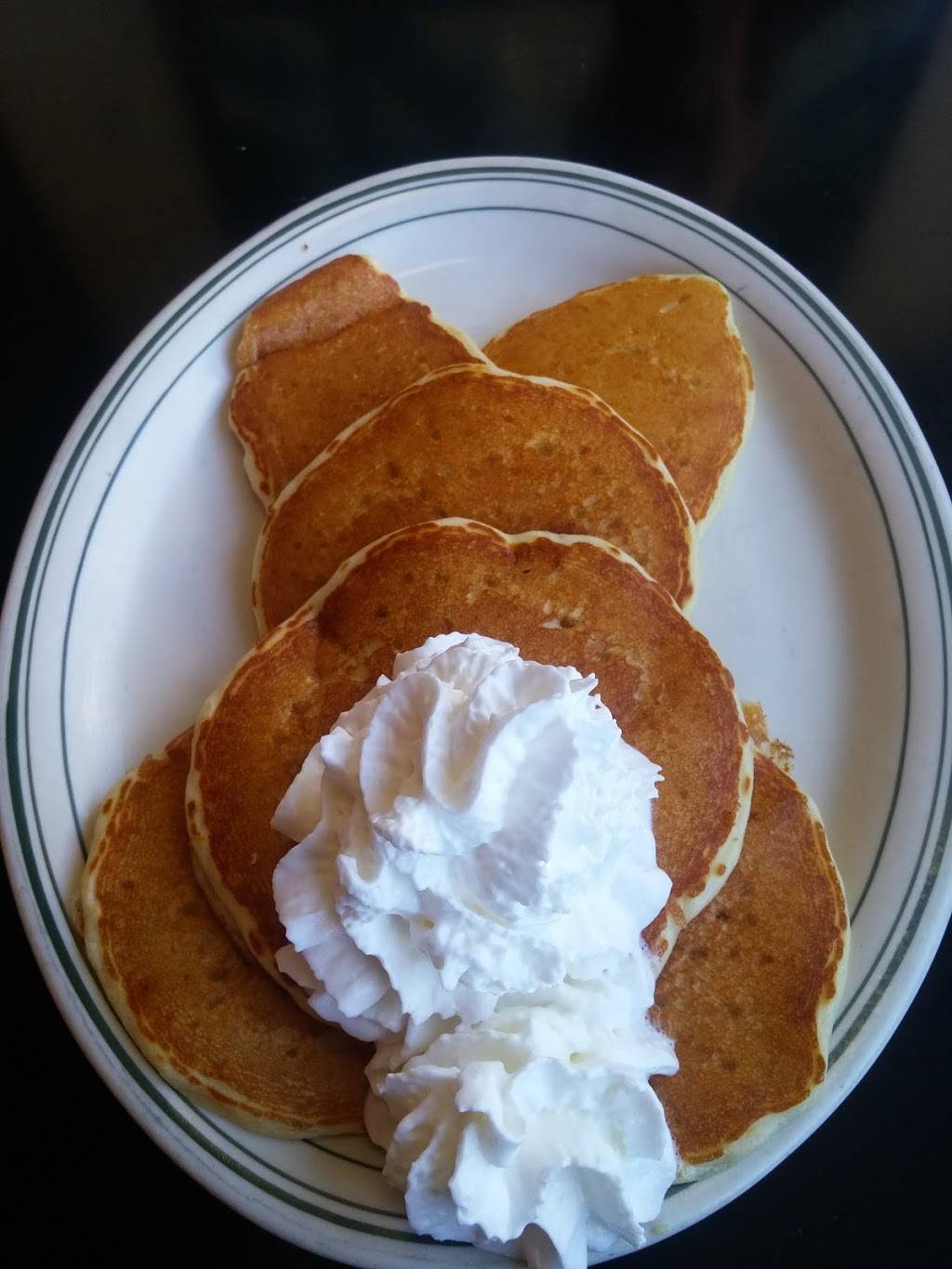 Gunther Toodys Diner | meal takeaway | 8266 W Bowles Ave #3050, Littleton, CO 80123, USA | 3039321957 OR +1 303-932-1957