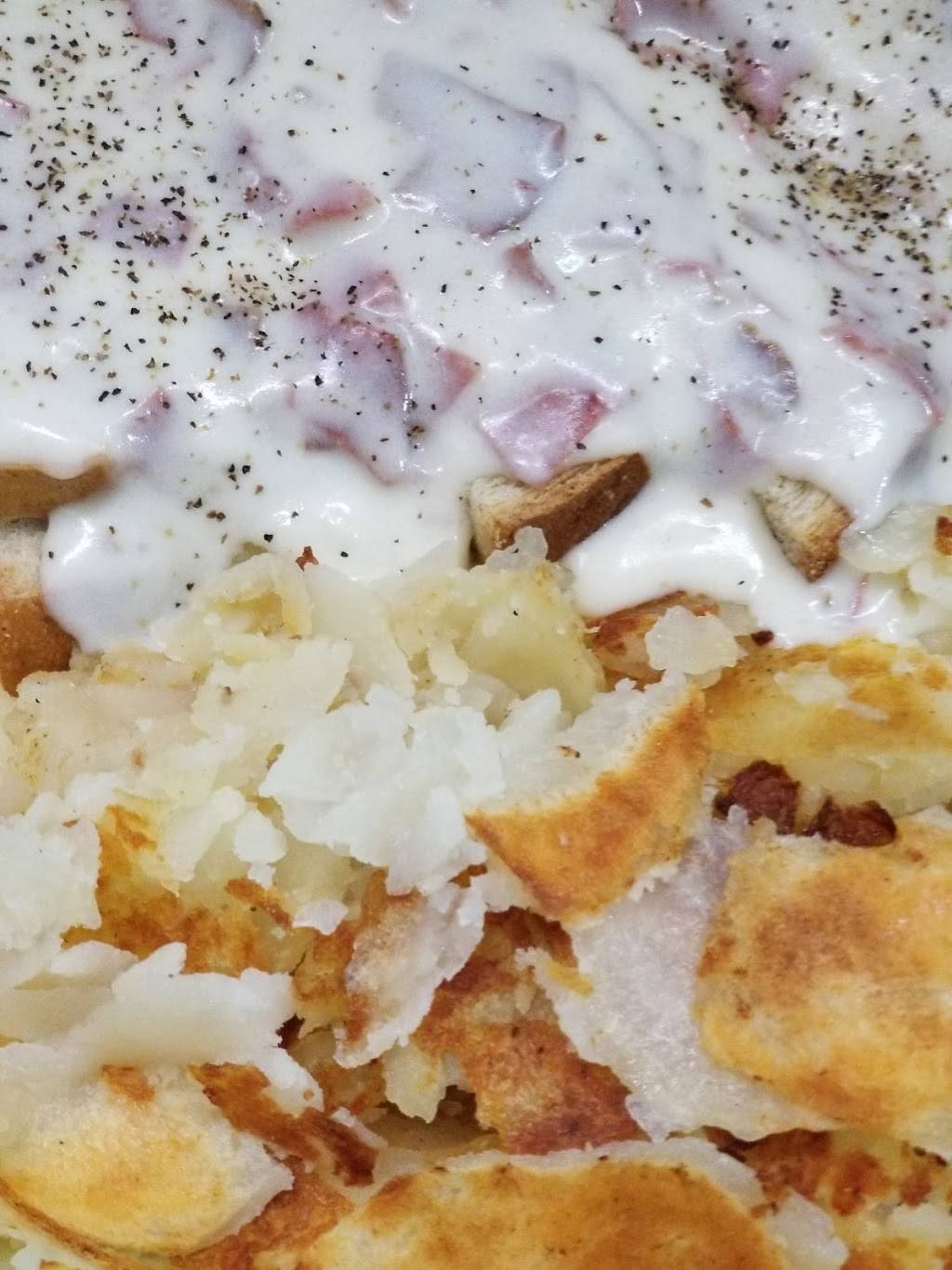 Cambridge Restaurant | restaurant | 505 Avenue of the States, Chester, PA 19013, USA | 6108748313 OR +1 610-874-8313