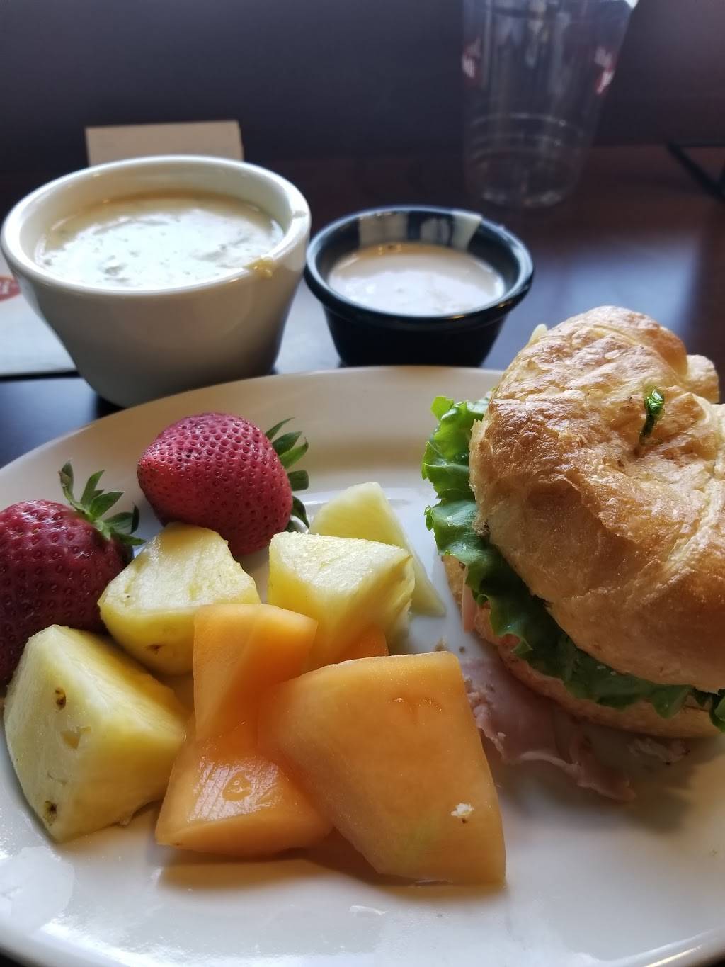 Jasons Deli | restaurant | 12625 East Fwy, Houston, TX 77015, USA | 7136378879 OR +1 713-637-8879