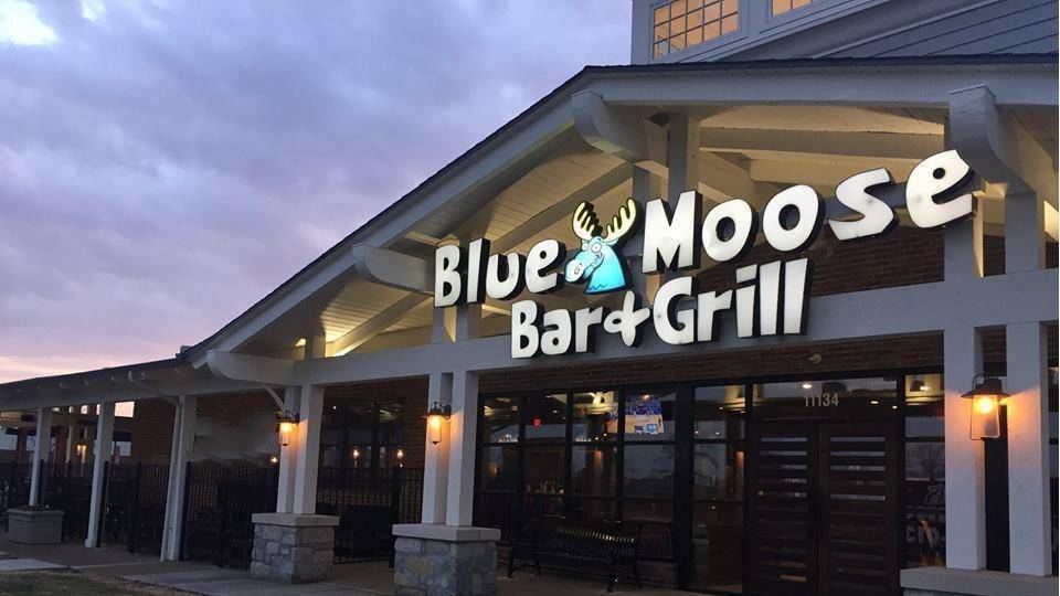 Blue Moose | restaurant | 11134 Holmes Rd, Kansas City, MO 64131, USA | 8167598510 OR +1 816-759-8510