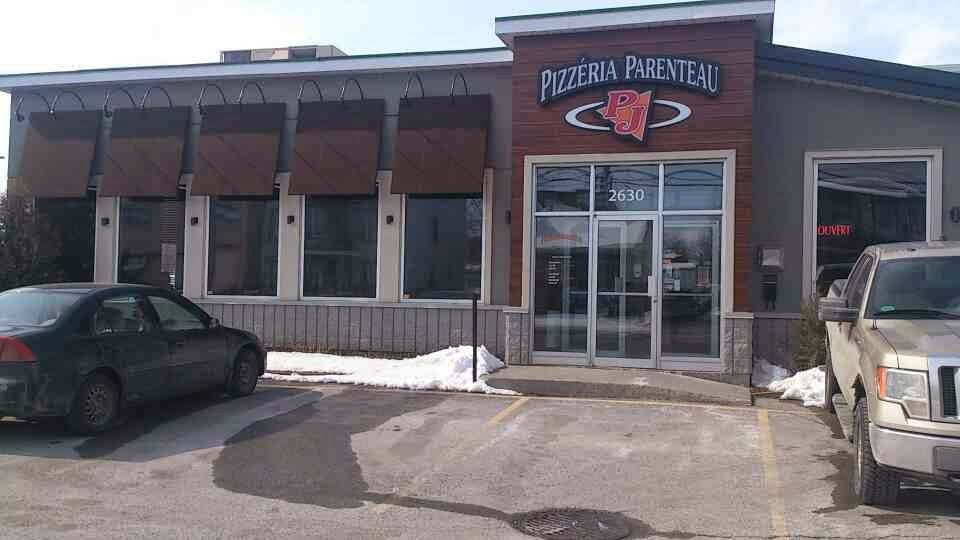 Pizzeria Parenteau PJ | meal delivery | 2630 Dessaulles, Saint-Hyacinthe, QC J2S 2V5, Canada | 4507738533 OR +1 450-773-8533