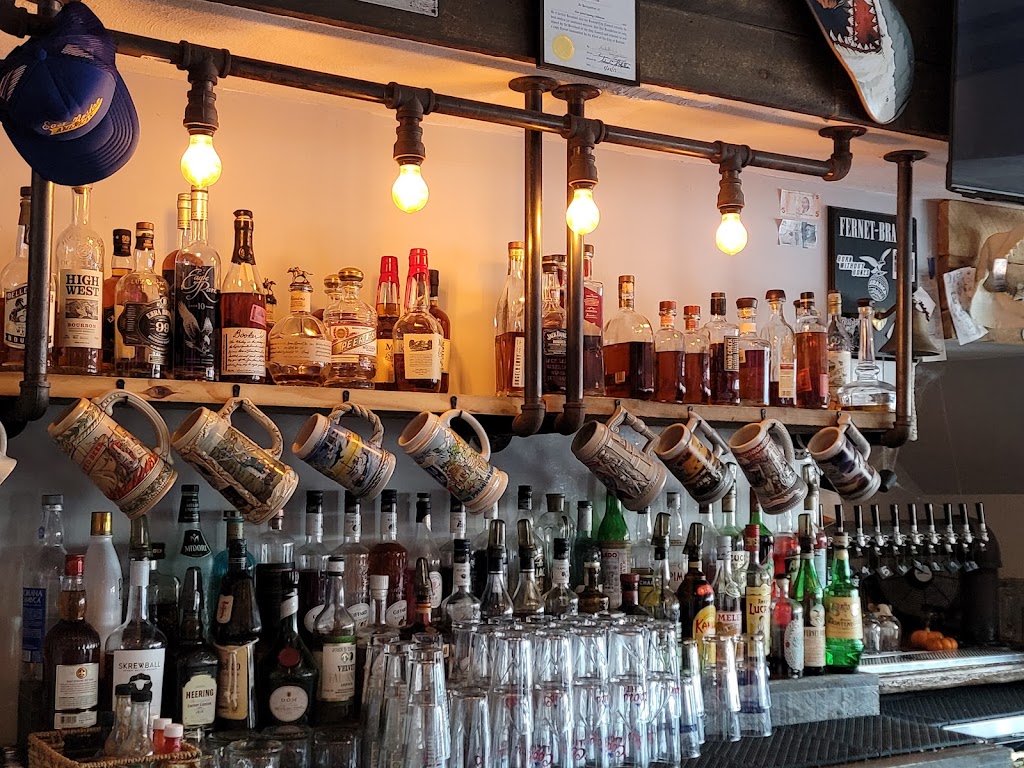 Renegades Pub | restaurant | 1004 Bennington St, Boston, MA 02128, USA | 6174187690 OR +1 617-418-7690