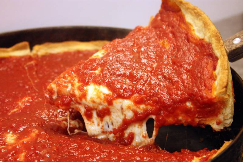 Georgios Chicago Pizzeria & Pub | meal delivery | 75 E Woodstock St, Crystal Lake, IL 60014, USA | 8154598888 OR +1 815-459-8888