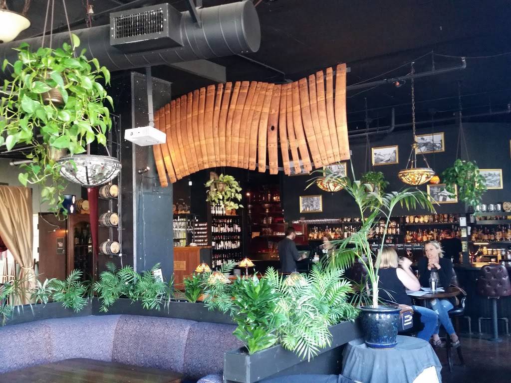 The Barrel Thief | restaurant | 3417 Evanston Ave N #102, Seattle, WA 98103, USA | 2064025492 OR +1 206-402-5492