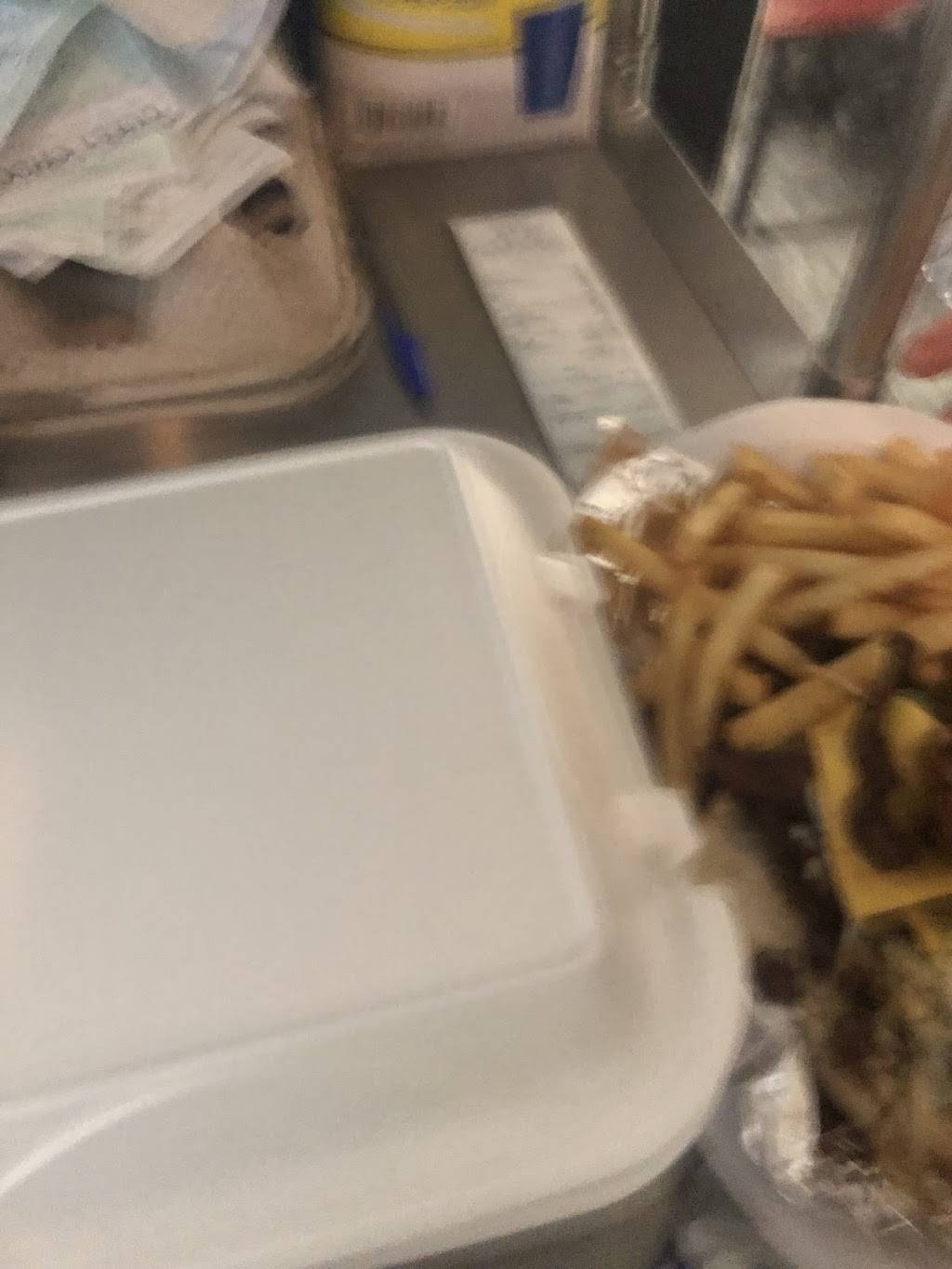 Che che pita restaurant | restaurant | 5815 W Madison St, Chicago, IL 60644, USA | 7738875125 OR +1 773-887-5125