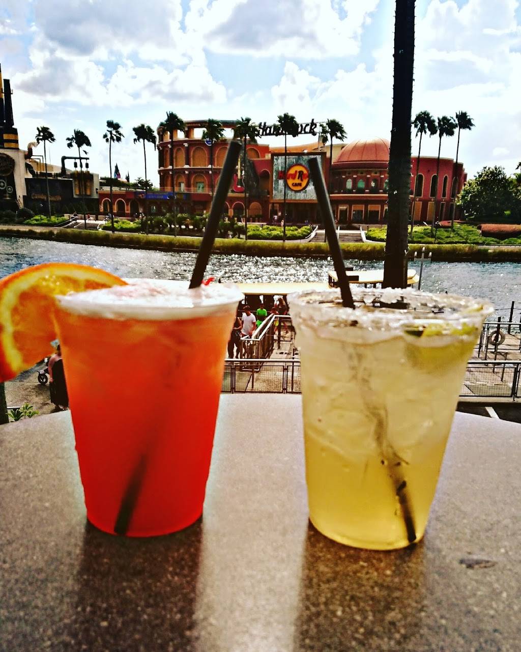 Hard Rock Cafe | restaurant | 6050 Universal Blvd, Orlando, FL 32819, USA | 4073517625 OR +1 407-351-7625
