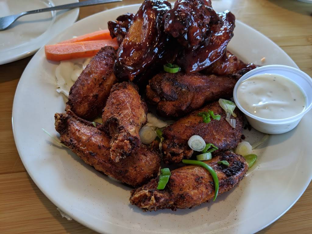 Longboards East Beach | restaurant | 4521 Pretty Lake Ave, Norfolk, VA 23518, USA | 7573994010 OR +1 757-399-4010