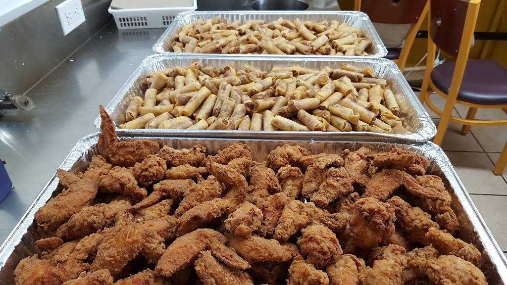 Perlas de Pilipinas | restaurant | 1970 Eglinton Ave E, Toronto, ON M1N 1V3, Canada | 6479837207 OR +1 647-983-7207