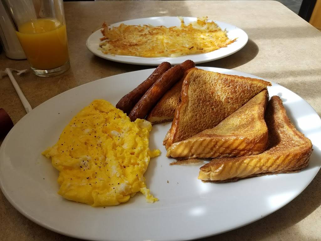 Romas Village Bar & Grill | restaurant | 9247 S Commercial Ave, Chicago, IL 60617, USA | 7733596444 OR +1 773-359-6444