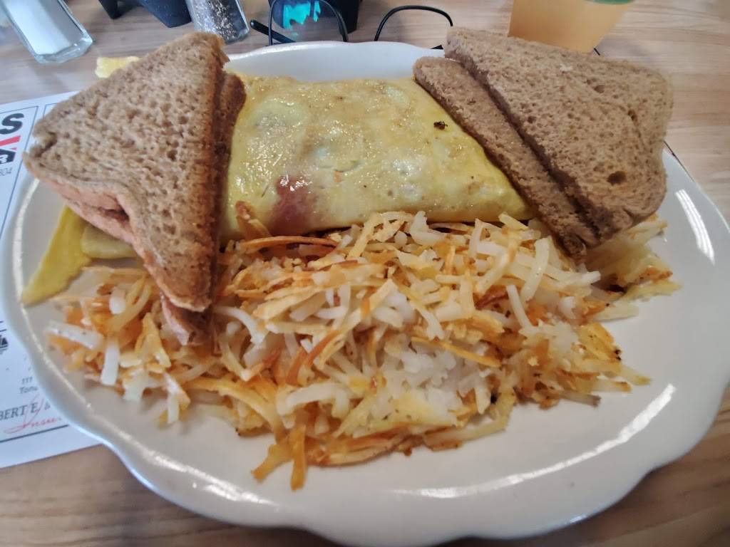 Augies Sunrise Diner | restaurant | 8207 Niagara Falls Blvd, Niagara Falls, NY 14304, USA | 7162984288 OR +1 716-298-4288