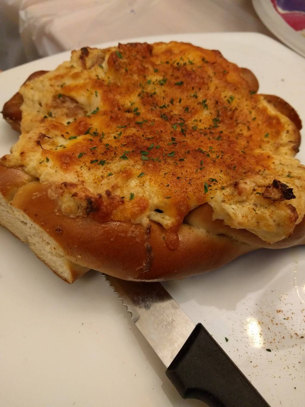 Brix Sports Bar & Grill. | restaurant | 8675 Pulaski Hwy, Rosedale, MD 21237, USA | 4107802630 OR +1 410-780-2630