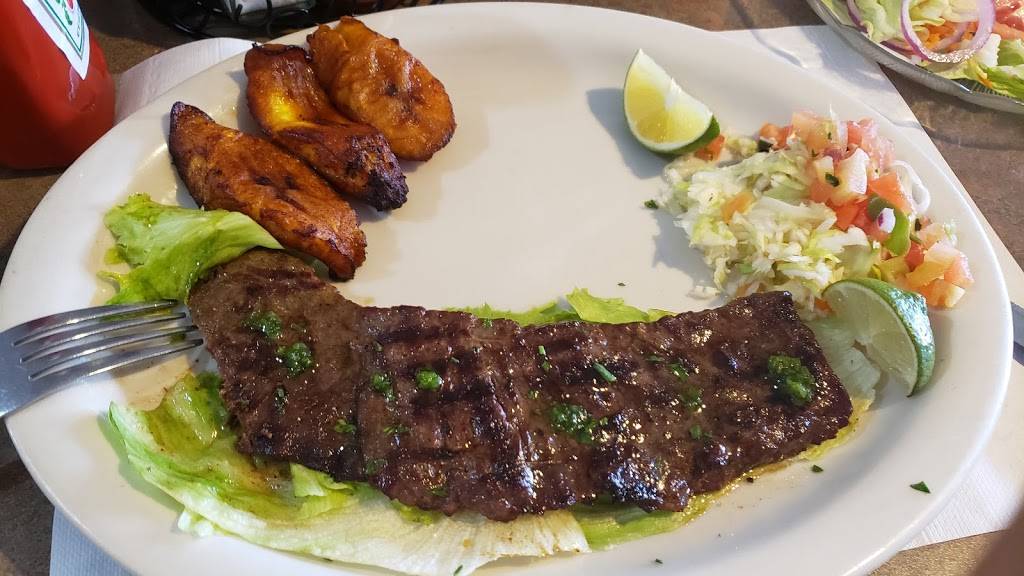 El Centroamericano Restaurant y Liquor Bar | restaurant | 155 SW 107th Ave, Miami, FL 33174, USA | 3055529480 OR +1 305-552-9480