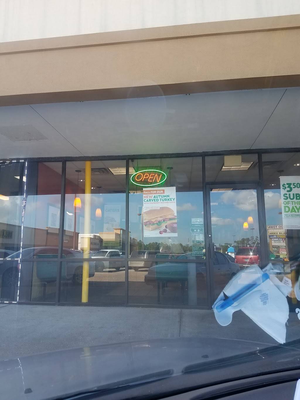 Subway Restaurants | restaurant | 9 Uvalde Rd #10, Houston, TX 77015, USA | 7134502244 OR +1 713-450-2244
