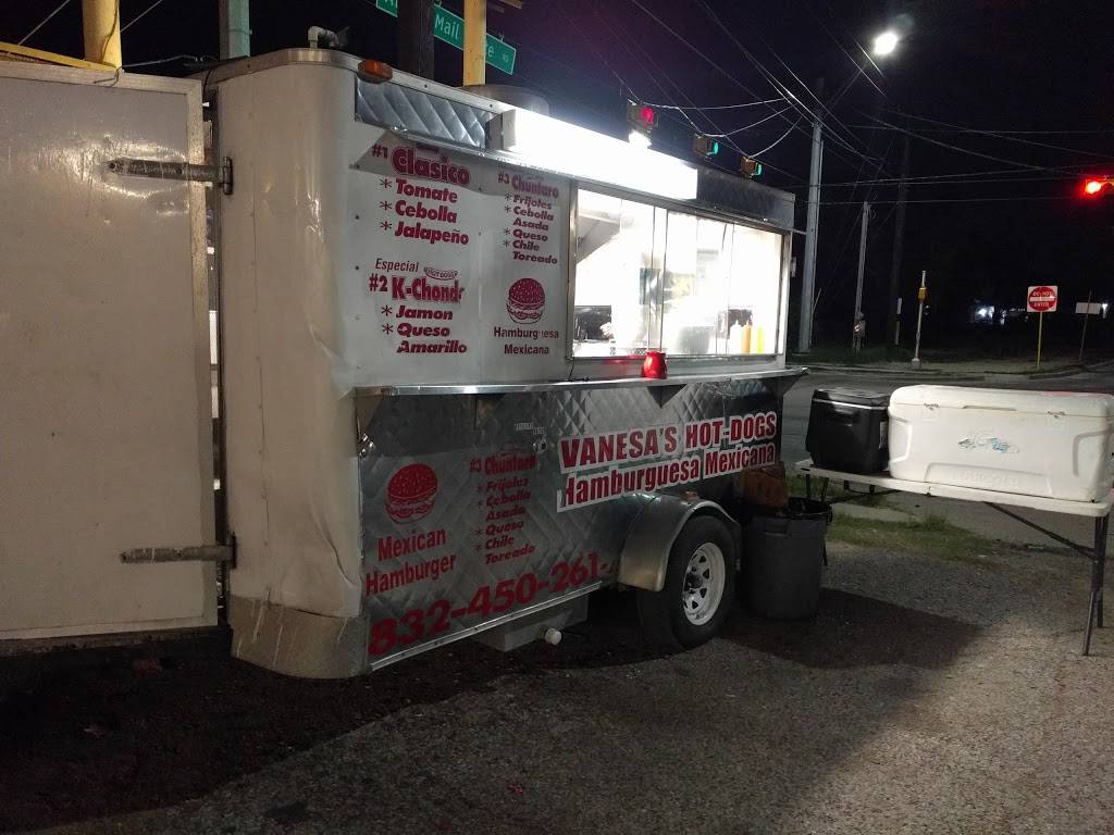 Vanessas Hot-Dogs | restaurant | 10029 Airline Dr, Houston, TX 77037, USA | 2817998247 OR +1 281-799-8247