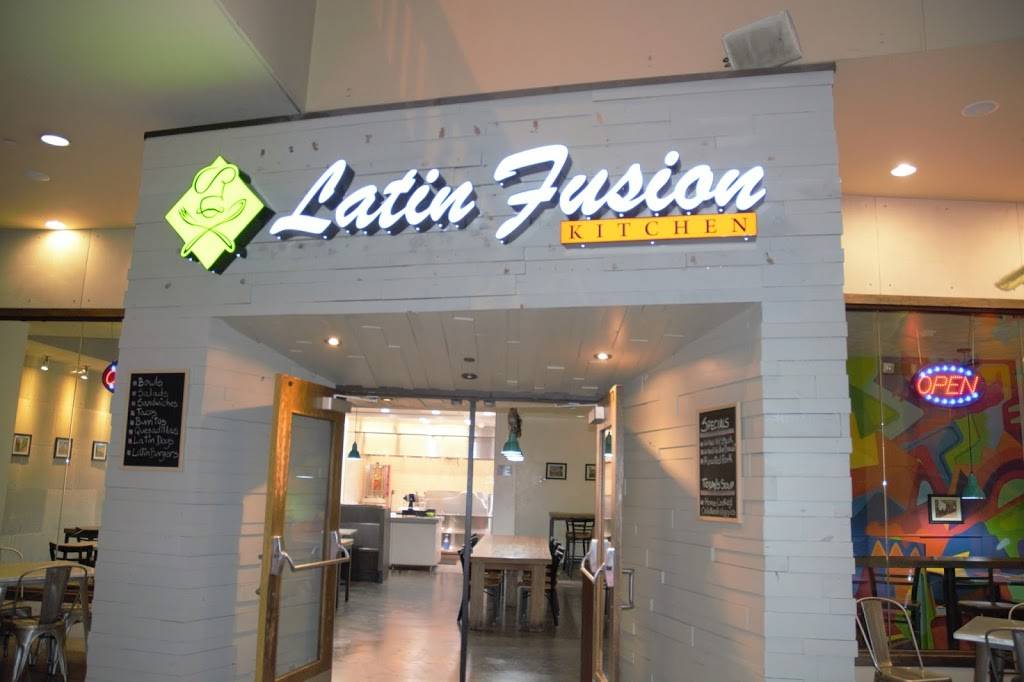 Latin Fusion Kitchen | restaurant | 6801 Hollywood Blvd #419, Hollywood, CA 90028, USA | 3234985380 OR +1 323-498-5380