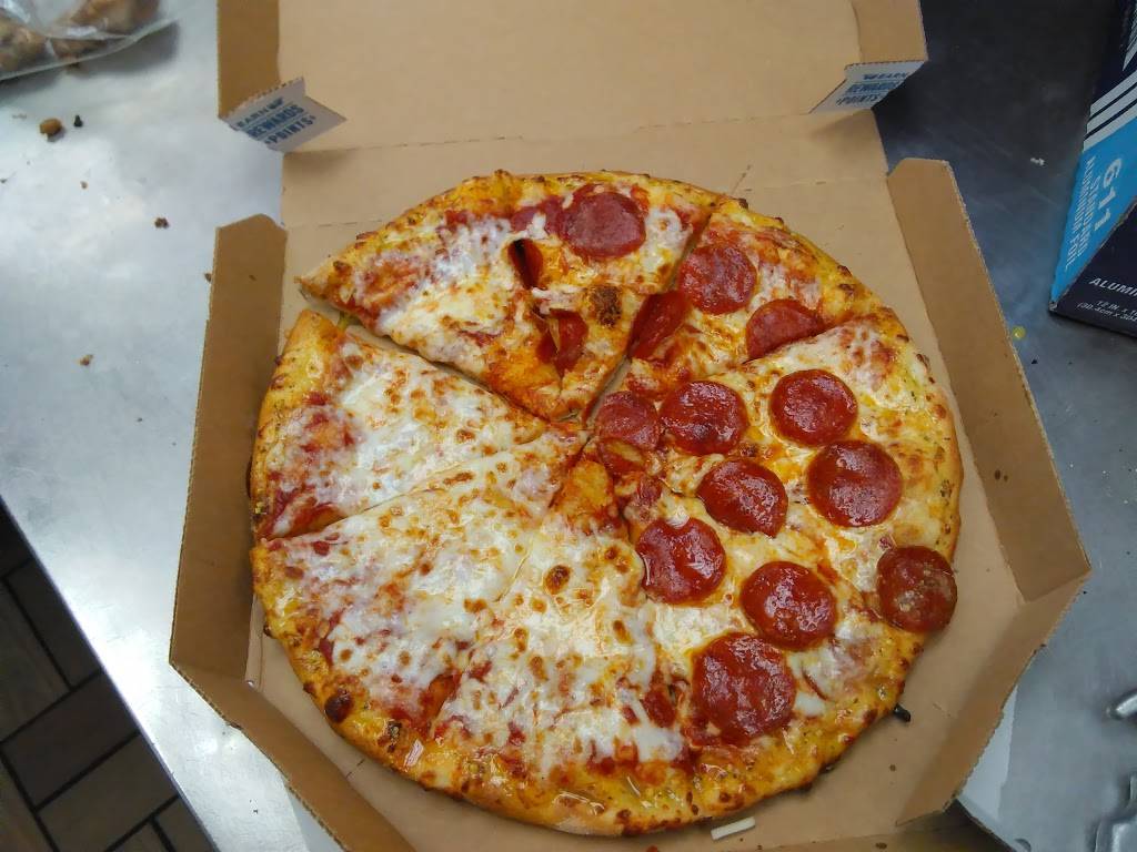 Dominos Pizza | meal delivery | 13417 SW 56th St, Miami, FL 33175, USA | 3055533030 OR +1 305-553-3030