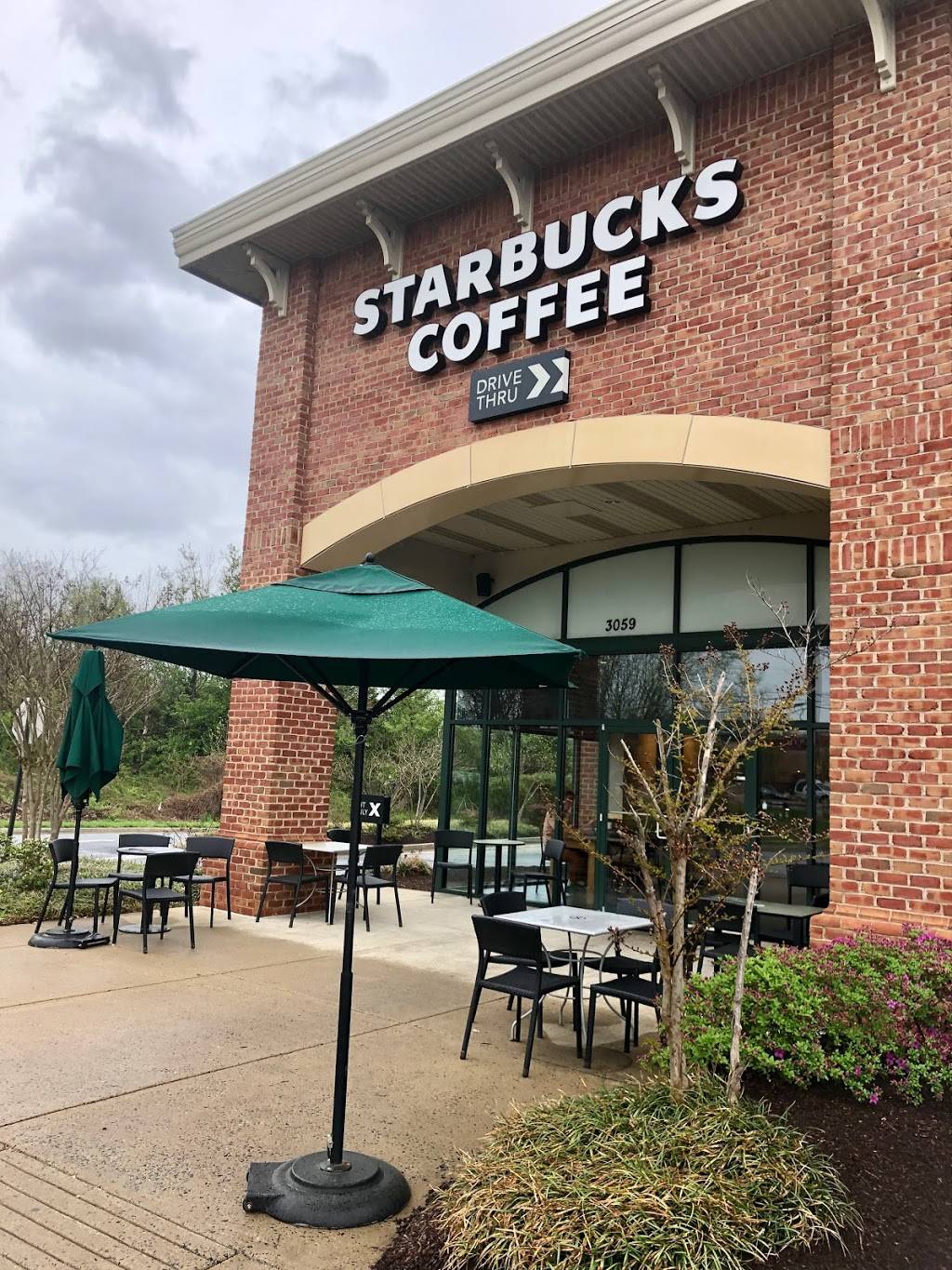 Starbucks | cafe | 3059 Solomons Island Rd, Edgewater, MD 21037, USA | 4109568206 OR +1 410-956-8206