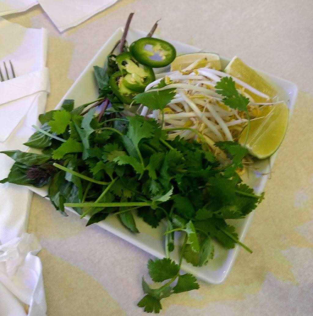 Lanna Thai Cuisine | restaurant | 3346 Ashley Phosphate Rd, North Charleston, SC 29418, USA | 8432079858 OR +1 843-207-9858