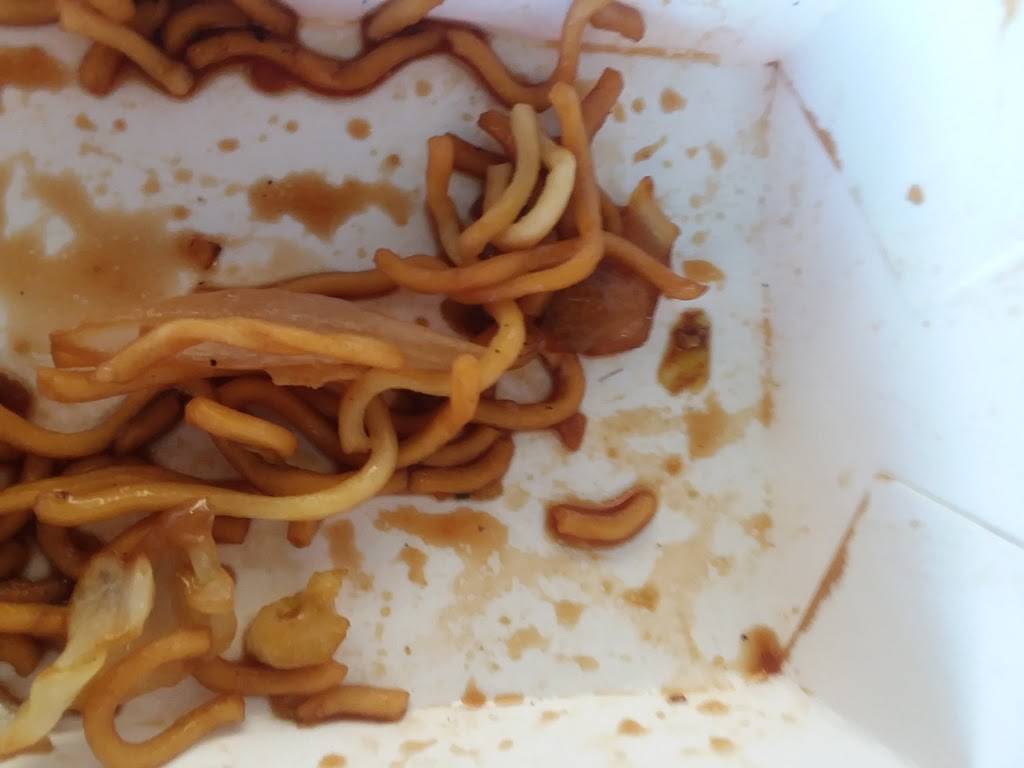 Panda Express | meal takeaway | 39922 10th St W, Palmdale, CA 93551, USA | 6612669919 OR +1 661-266-9919