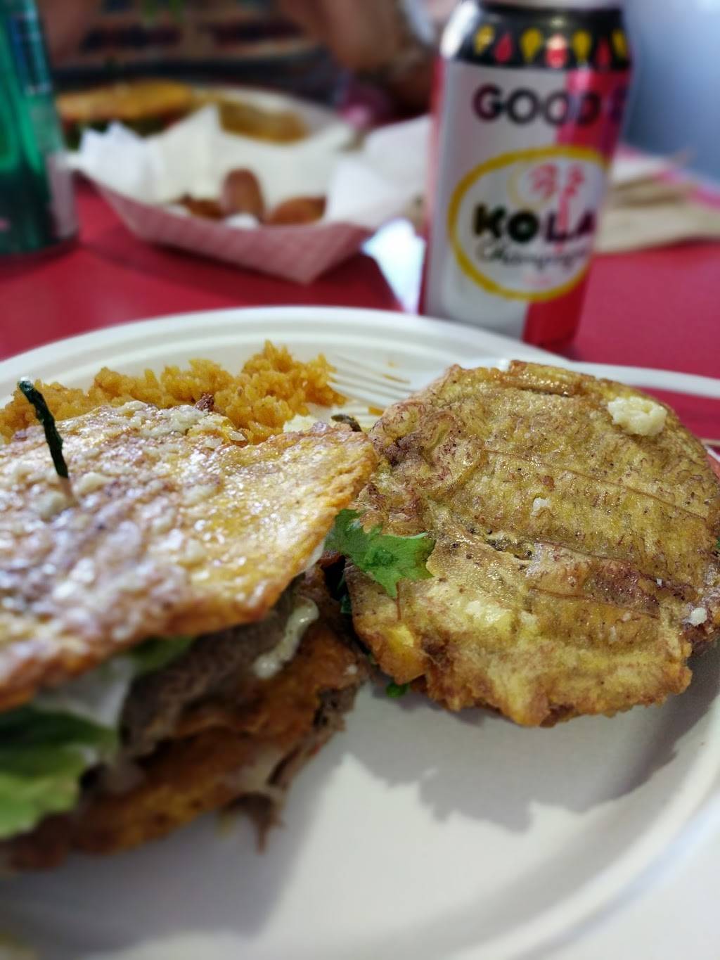 The Jibarito Stop | restaurant | 1630-1698 W 18th St, Chicago, IL 60608, USA | 3129880585 OR +1 312-988-0585