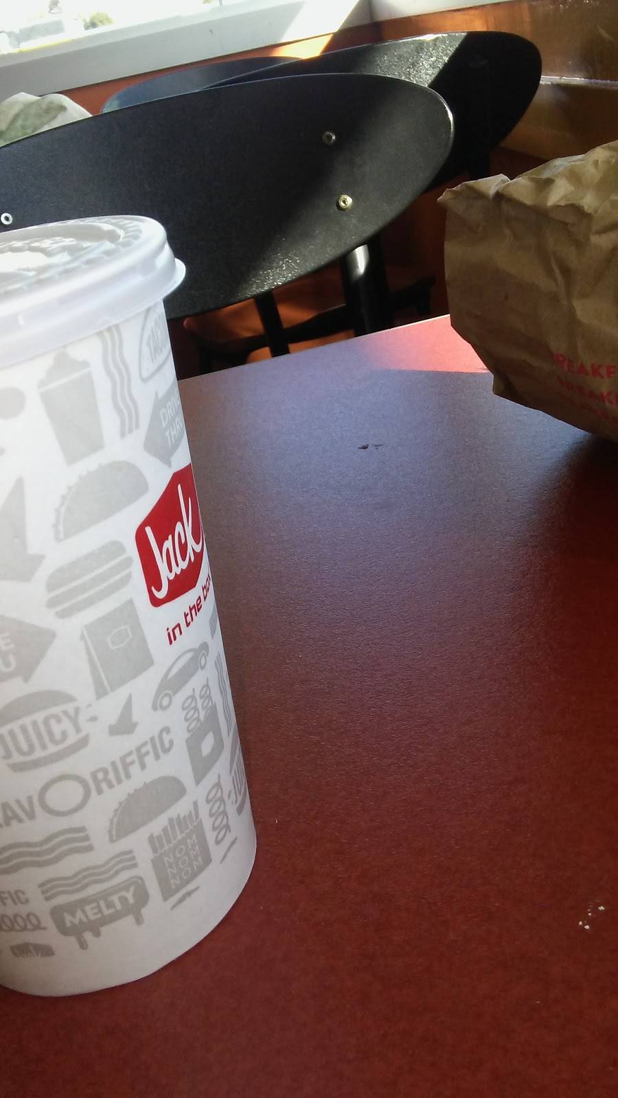 Jack in the Box | restaurant | 10409 San Pablo Ave, El Cerrito, CA 94530, USA | 5105256271 OR +1 510-525-6271