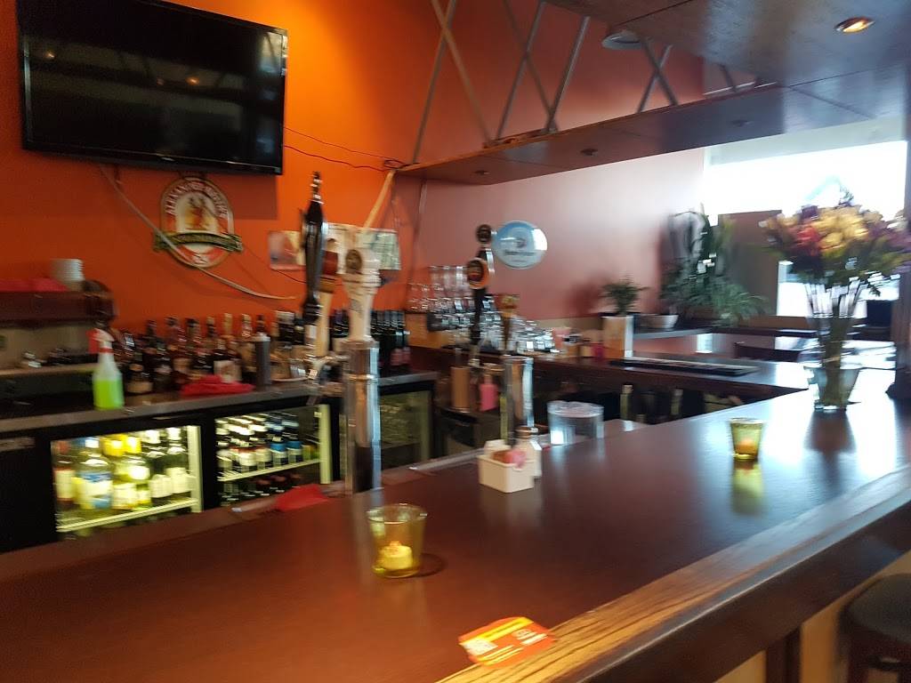 Montfort Upper James | restaurant | 1508 Upper James St, Hamilton, ON L9B 1K3, Canada | 9053858448 OR +1 905-385-8448