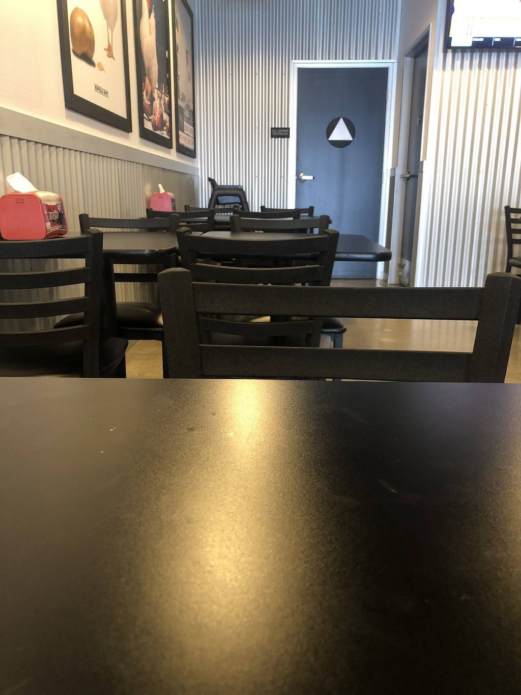 The Buffalo Spot | restaurant | 12303 Imperial Hwy, Norwalk, CA 90650, USA | 5624843003 OR +1 562-484-3003