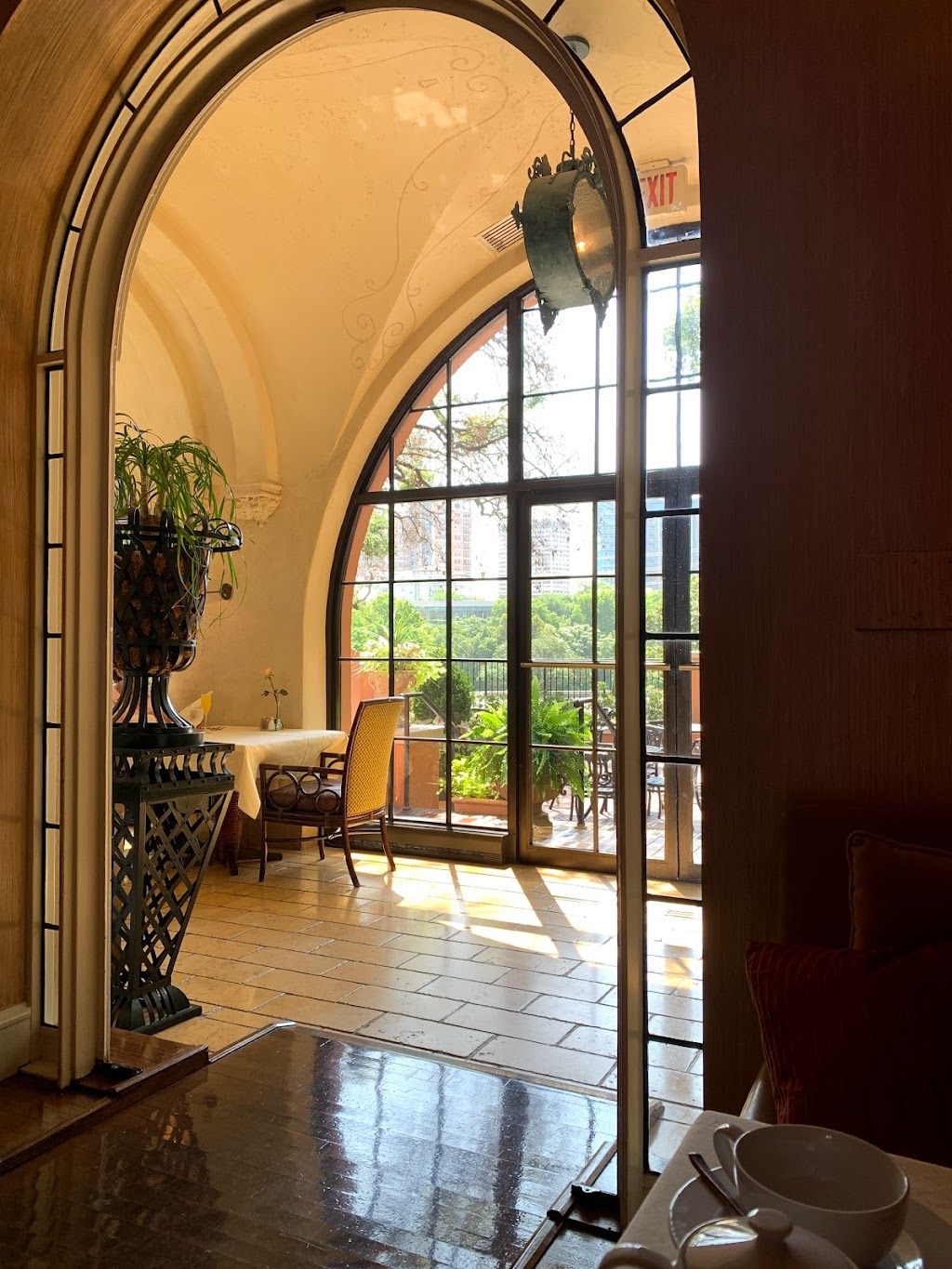 The Mansion Restaurant | restaurant | 2821 Turtle Creek Blvd, Dallas, TX 75219, USA | 2144434747 OR +1 214-443-4747