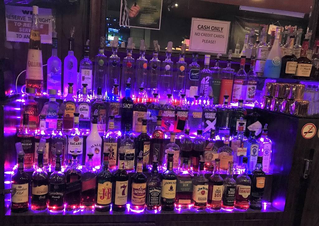 TipTop Tavern | restaurant | 391 Lewelling Blvd, San Lorenzo, CA 94580, USA | 5102786585 OR +1 510-278-6585