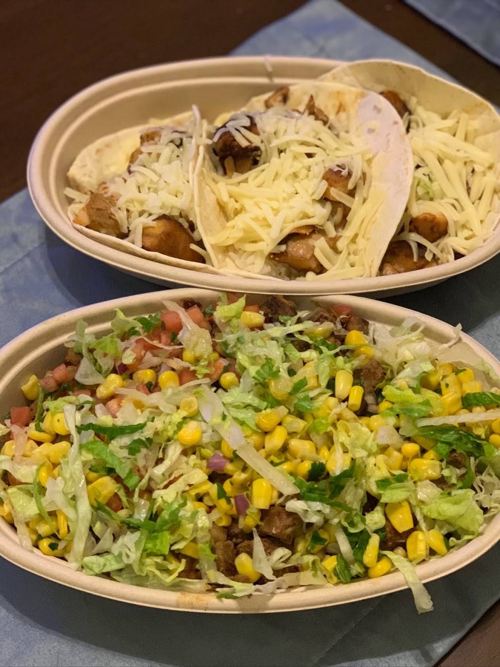 Santa Fe Burrito Grill | meal delivery | 28 W Central St, Franklin, MA 02038, USA | 5084405336 OR +1 508-440-5336