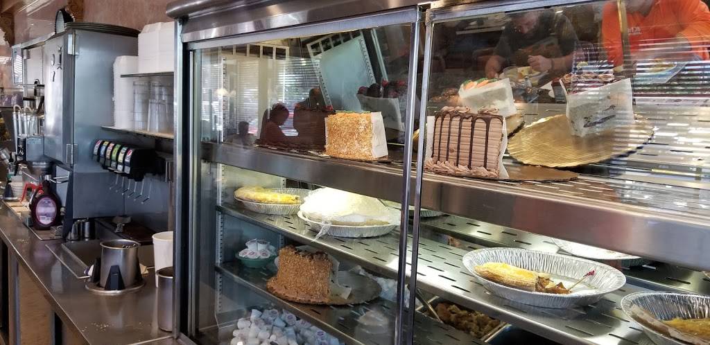 Washington Diner Restaurant | restaurant | 6 NJ-31, Washington, NJ 07882, USA | 9086893059 OR +1 908-689-3059