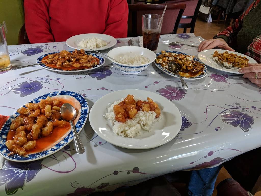 Oriental Pearl | restaurant | 2025 SW Urish Rd, Topeka, KS 66615, USA | 7854081297 OR +1 785-408-1297