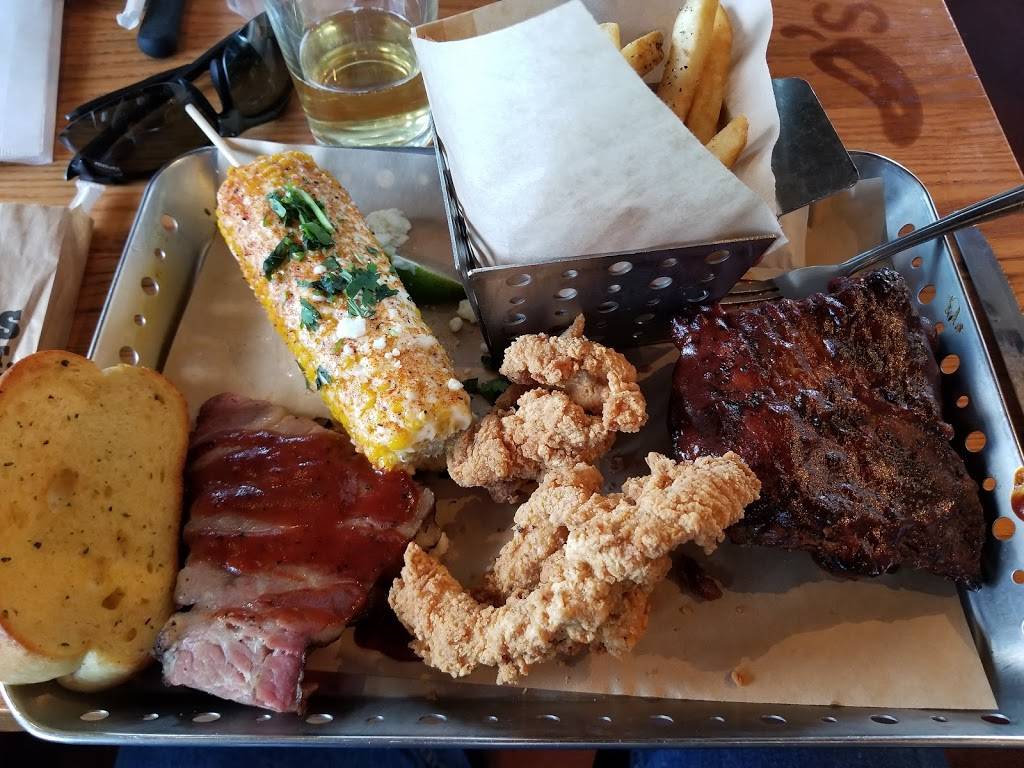 Chilis Grill & Bar | restaurant | 15898 Jackson Creek Pkwy, Monument, CO 80132, USA | 7194883647 OR +1 719-488-3647