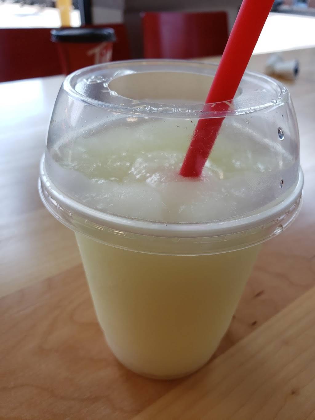 Tim Hortons | restaurant | 2700 Rue Ontario E, Montréal, QC H1K 0E2, Canada | 5145261707 OR +1 514-526-1707