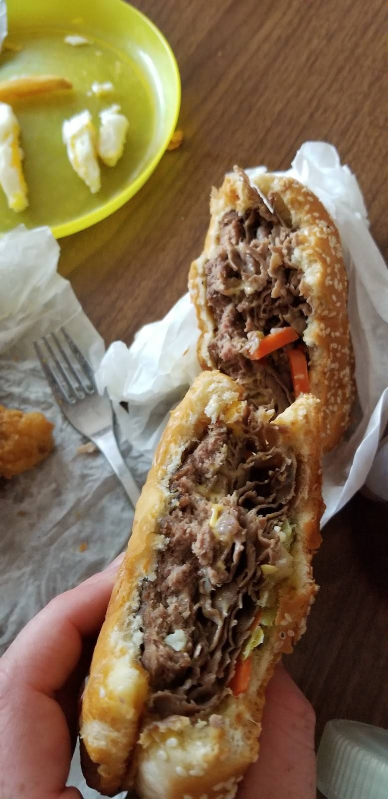 JJ Fish & Chicken | restaurant | 5849 Summer Ave, Memphis, TN 38134, USA | 9013831666 OR +1 901-383-1666