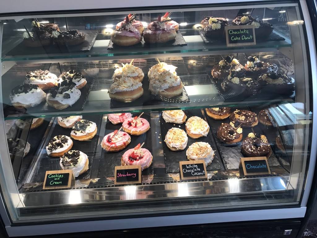 Il Venetian Doughnuts & Gelato | restaurant | Lobby, Key Tower, 127 Public Square, Cleveland, OH 44114, USA | 2162413600 OR +1 216-241-3600