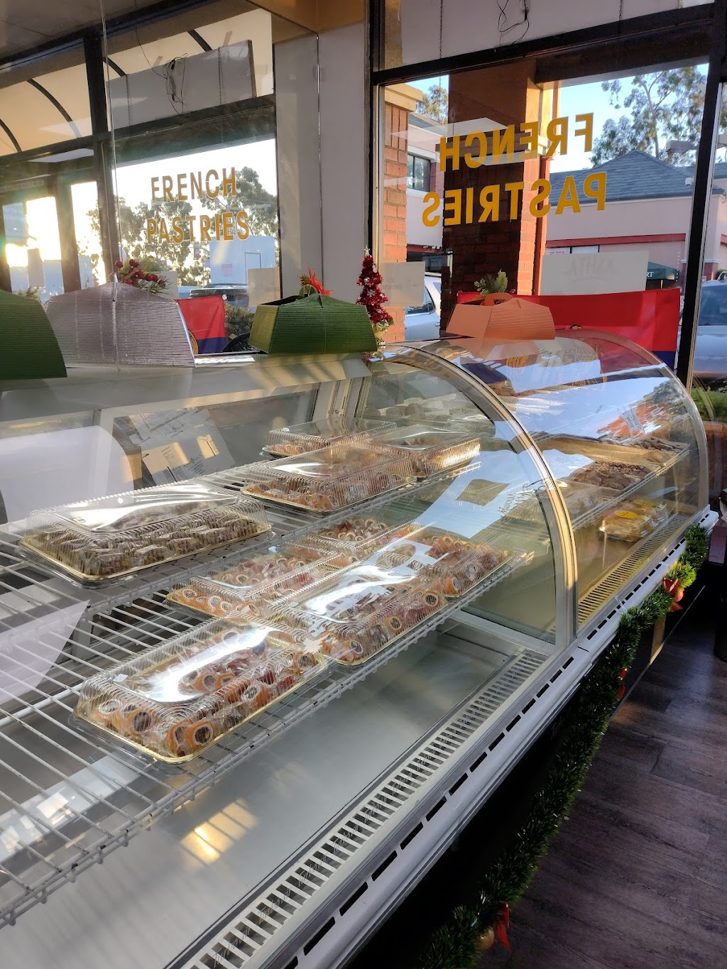 Baklava Factory | bakery | 17540 Ventura Blvd, Encino, CA 91316, USA | 8189813800 OR +1 818-981-3800