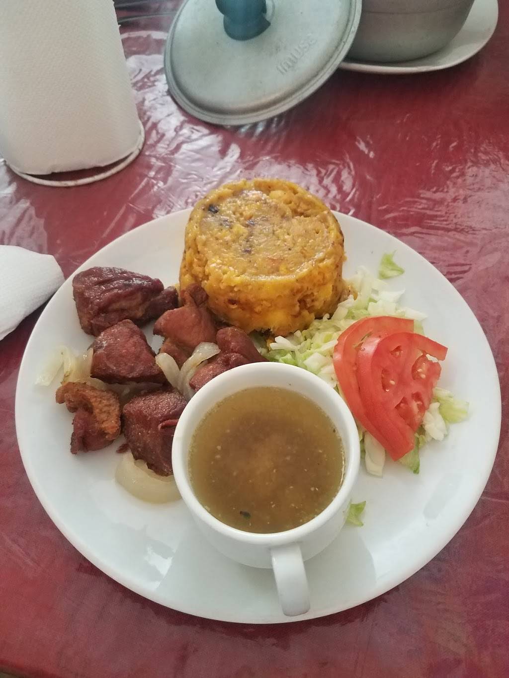 EL CHINCHORRO | restaurant | 123 W Main St, Avon Park, FL 33825, USA | 8634527086 OR +1 863-452-7086