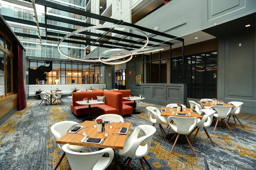 Gallerie Bar & Bistro | restaurant | 401 N High St 2nd Floor, Columbus, OH 43215, USA | 6144845287 OR +1 614-484-5287