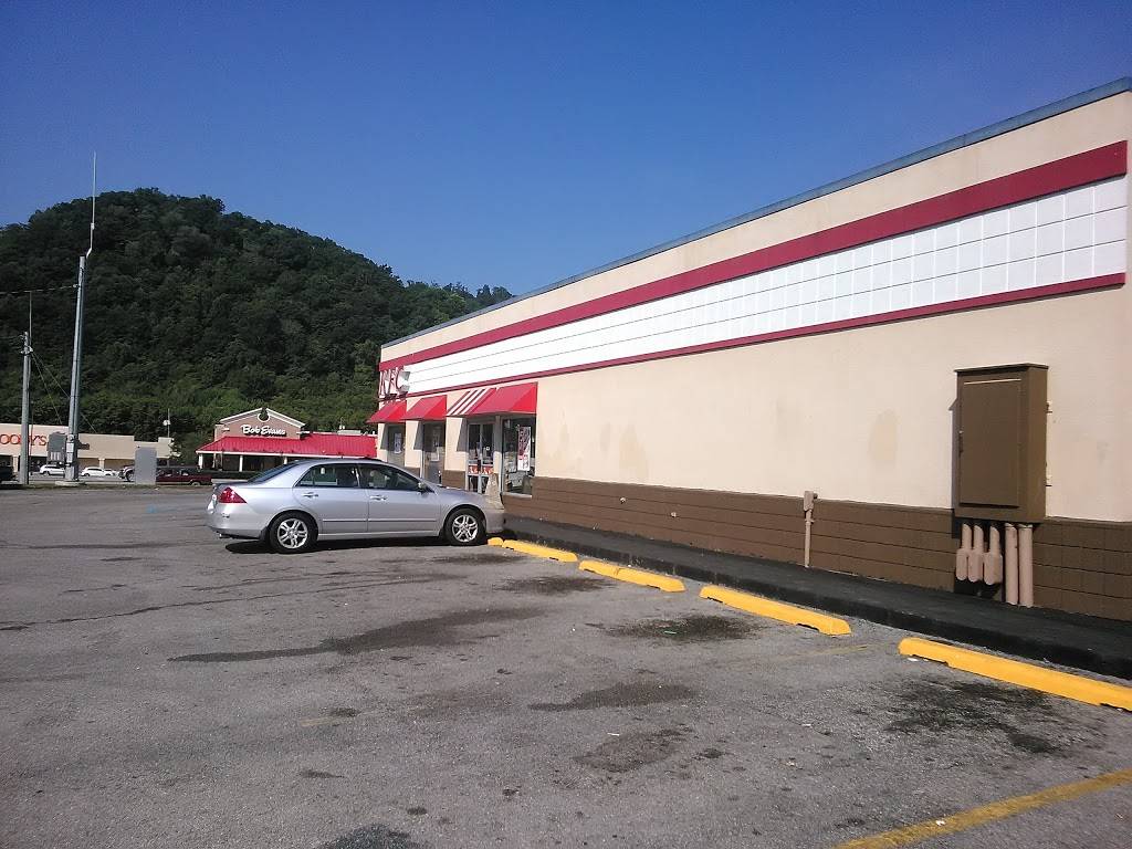 KFC | restaurant | 28 Weddington Branch Rd, Pikeville, KY 41501, USA | 6064320741 OR +1 606-432-0741