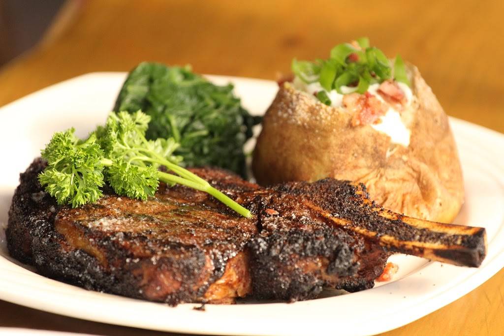 The Outlook at Nashoba Valley | restaurant | 79 Powers Rd, Westford, MA 01886, USA | 9786925700 OR +1 978-692-5700