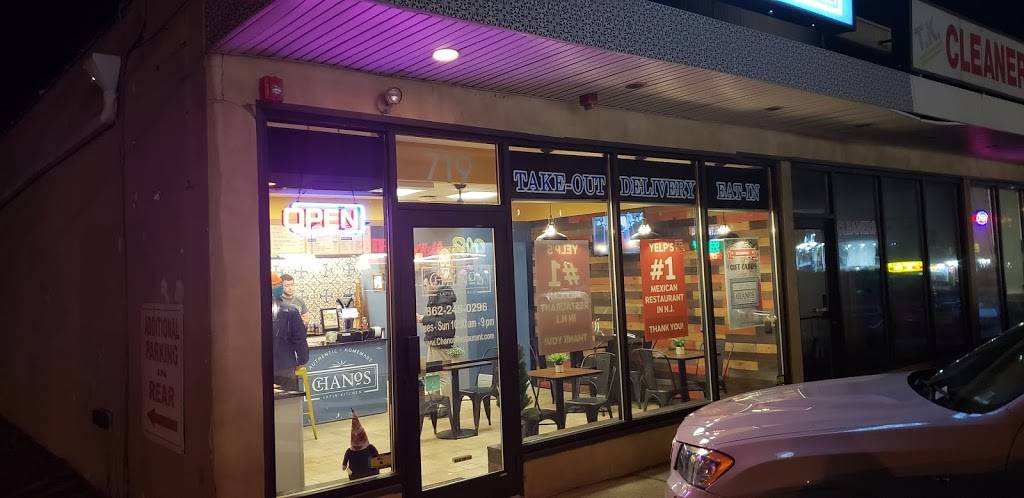 Chanos Latin Kitchen | restaurant | 719 Hamburg Turnpike, Pompton Lakes, NJ 07442, USA | 8622480296 OR +1 862-248-0296