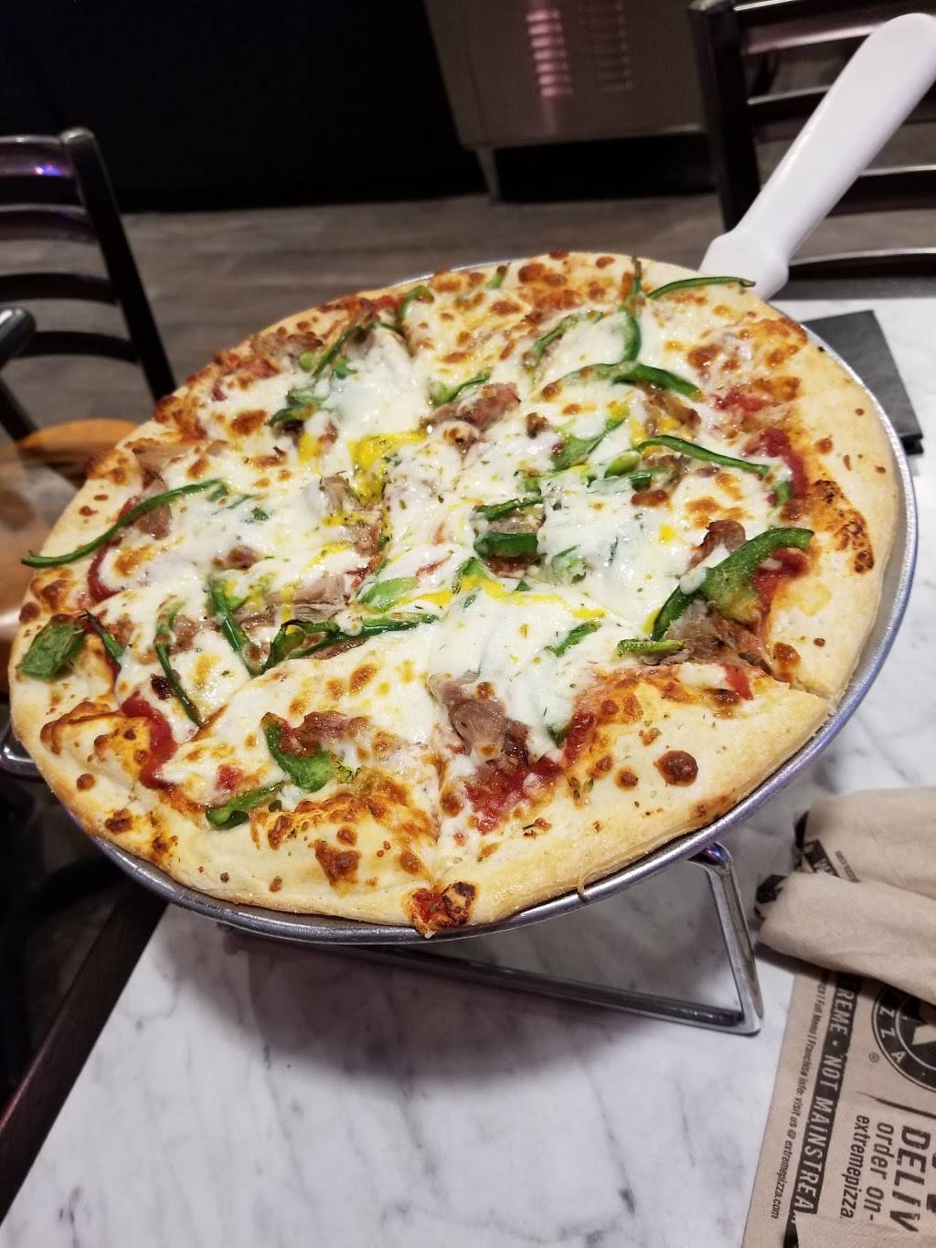 Extreme Pizza | restaurant | 407 Mandalay Ave, Clearwater Beach, FL 33767, USA | 7272239100 OR +1 727-223-9100