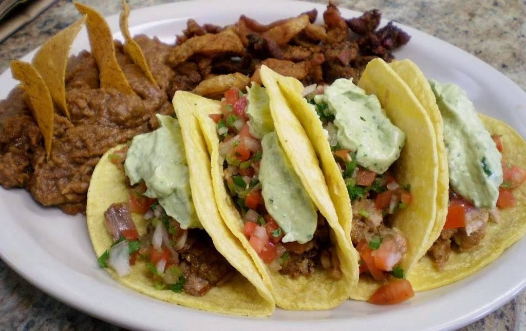 Nanas Kitchen | restaurant | 2124 SW Lee Blvd, Lawton, OK 73501, USA | 5806992828 OR +1 580-699-2828