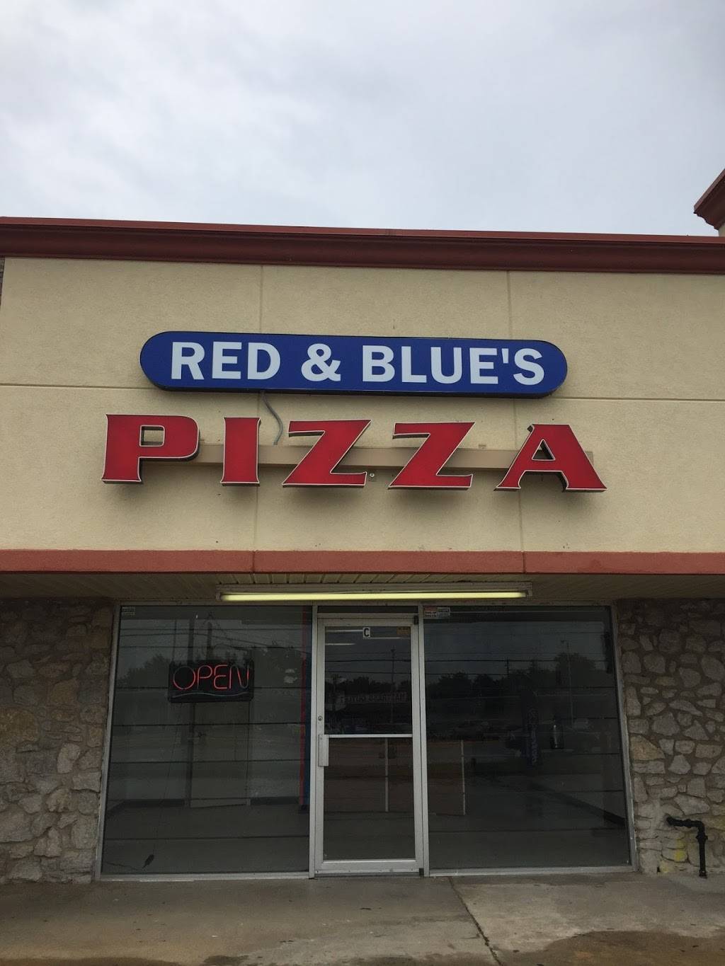 Red & Blues Pizza | restaurant | 4500 S May Ave Ste C, Oklahoma City, OK 73119, USA | 4056022838 OR +1 405-602-2838