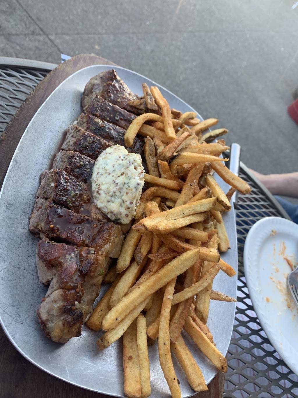 Cure | restaurant | 50 Rochester Public Market, Rochester, NY 14609, USA | 5855637941 OR +1 585-563-7941