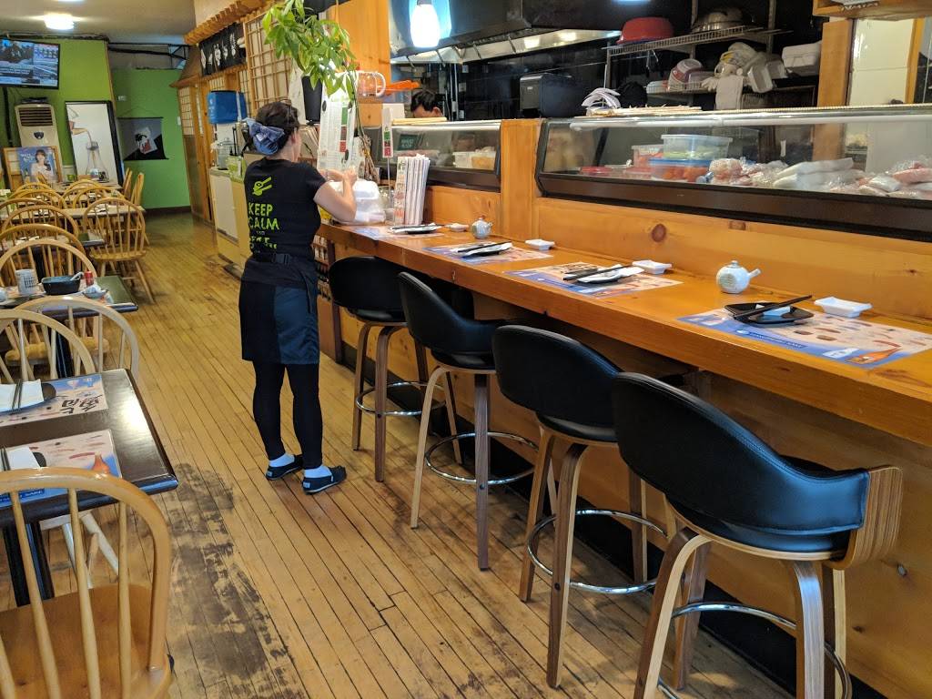 Sushi Run | restaurant | 3351 Bloor St W, Etobicoke, ON M8X 1E9, Canada | 4162379900 OR +1 416-237-9900
